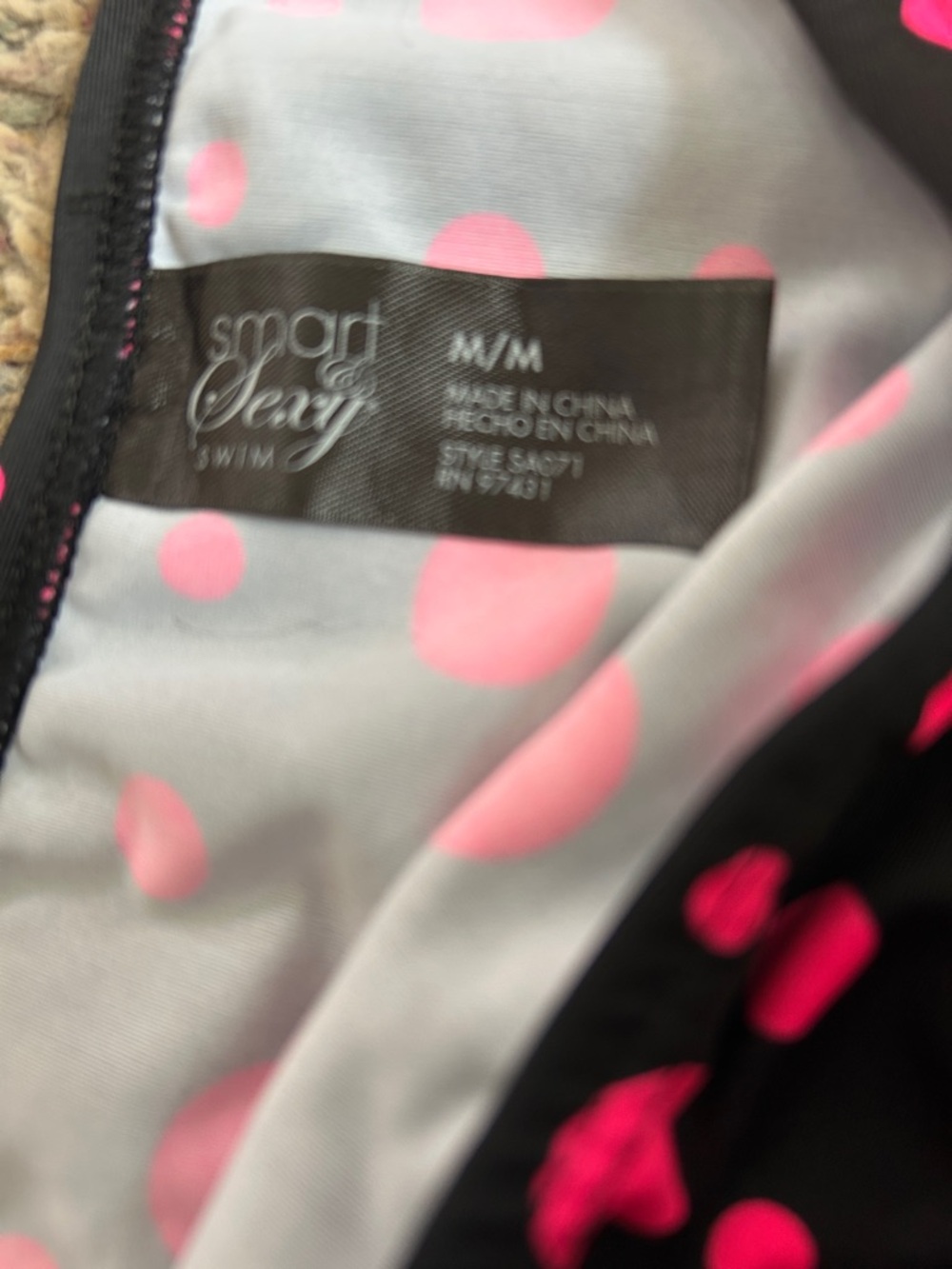 smart & sexy Black Bikini Skirt with Hot Pink Polka Dots - Picture 2 of 4